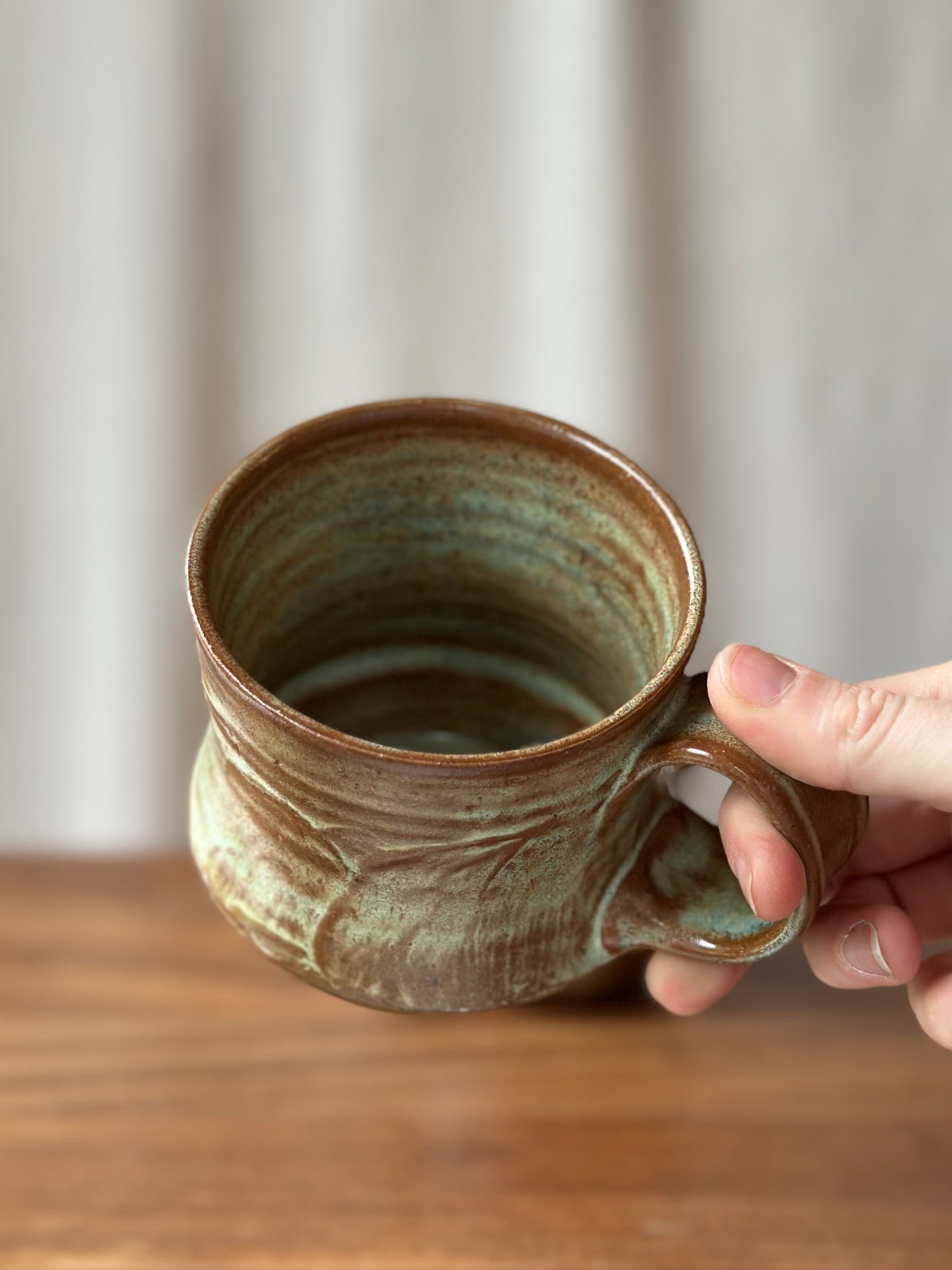 Café Stacking Mugs
