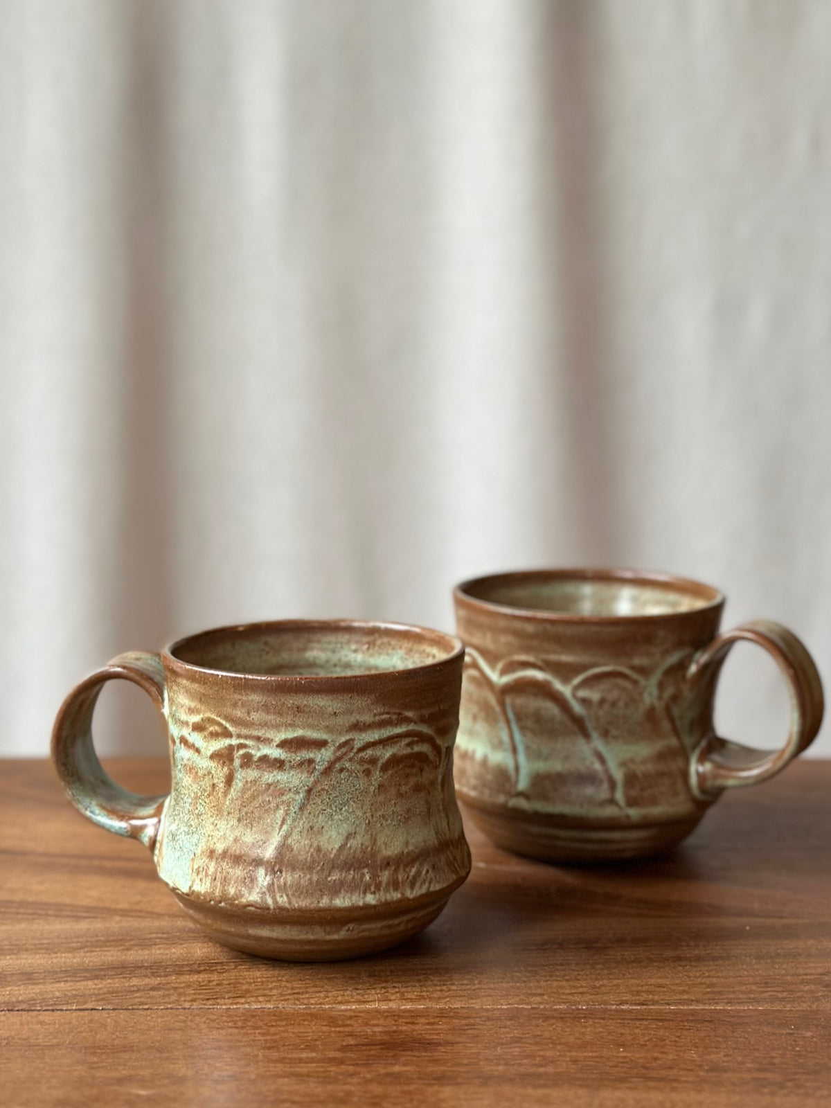 Café Stacking Mugs