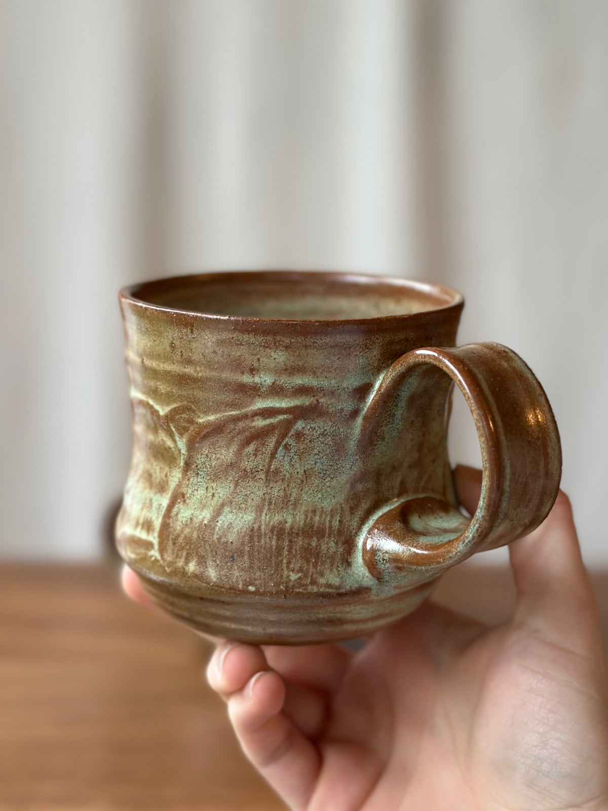 Café Stacking Mugs